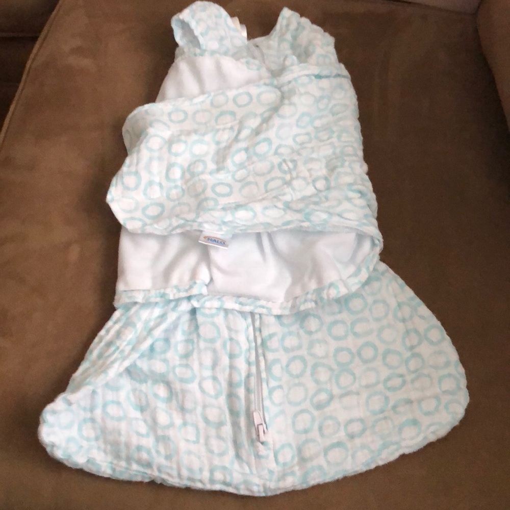 Halo Swaddle Sack